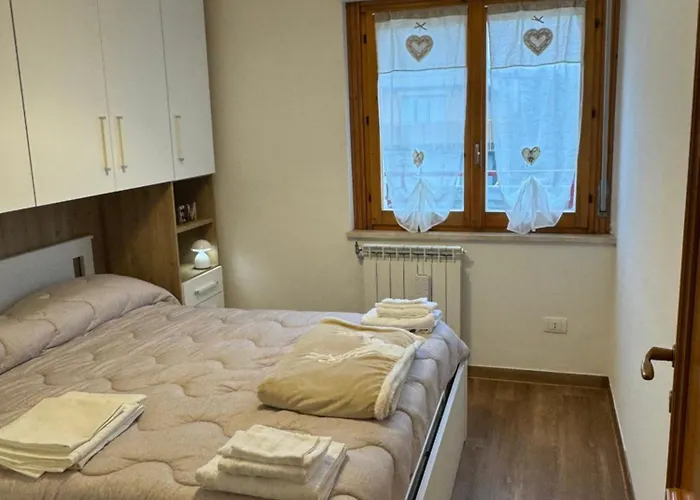 Attico - Terrazza Su Castello Apartamento