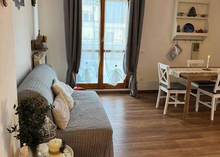 Attico - Terrazza Su Castello Apartment *